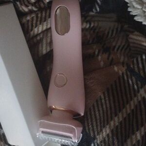 Solys Pink Electric Razor – New in Box, Includes Accessories